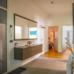 Modern 6 Bathroom In The *