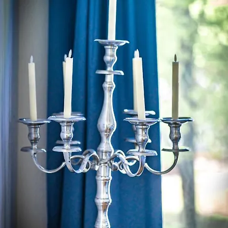 Modern 6 Bathroom In The Вилла