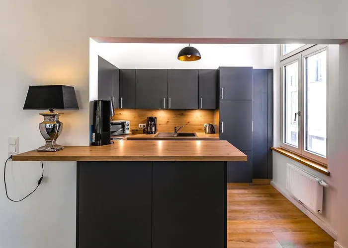 Вилла Modern 6 Bathroom In The