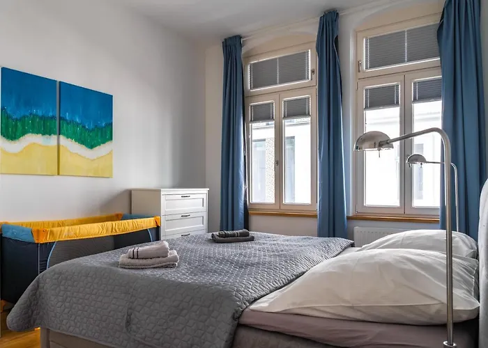 Modern 6 Bathroom In The *