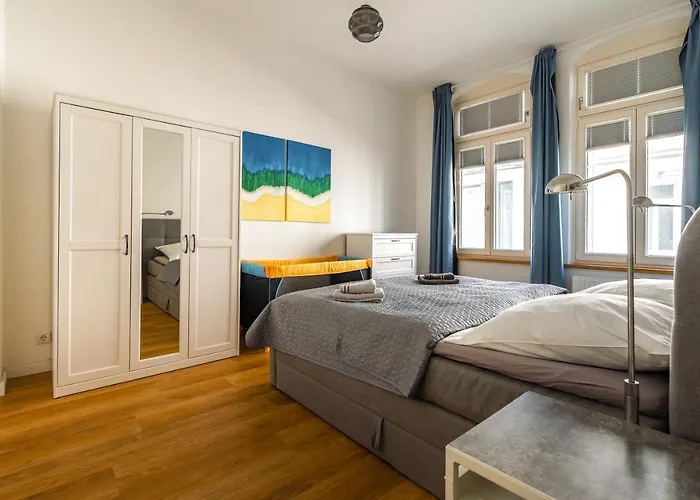 Вилла Modern 6 Bathroom In The *