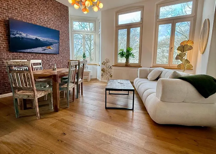 Modern 6 Bathroom In The Вилла