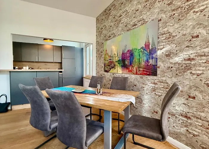 Vila Modern 6 Bathroom In The Oldenburg